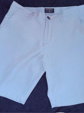 Rockport Men’s Pale Blue Flat Front Shorts